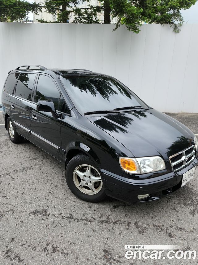 Hyundai Traget XG 9-Seater LPG 2.7 GLS Deluxe — пробег 137 000 км — фото 2 из 5