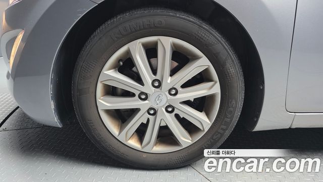 Hyundai AVANTE из Кореи Encar