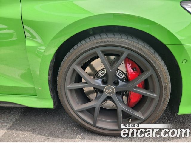 Audi RS3 2.5 TFSI Quattro Carbon Edition — пробег 10 500 км — фото 4 из 5
