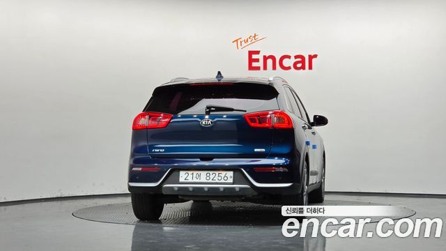 Kia Niro из Кореи Encar
