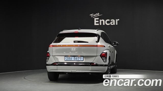 Hyundai Kona из Кореи Encar