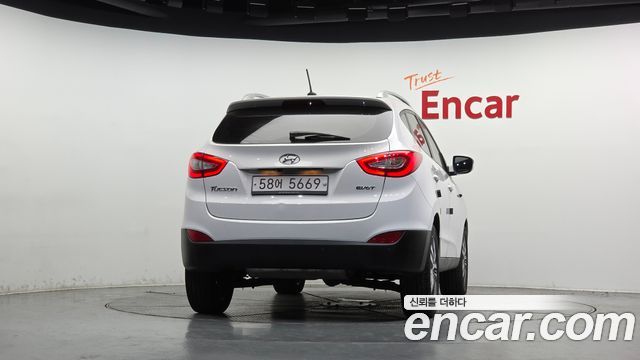 Hyundai Tucson из Кореи Encar
