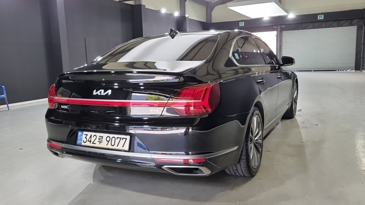 Kia K9 из Кореи Encar