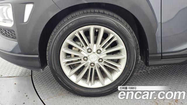 Hyundai Kona из Кореи Encar