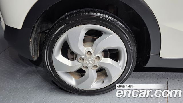Ssangyong TIBOLI из Кореи Encar