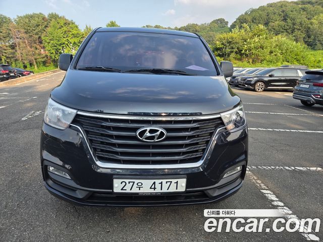 Hyundai Starex 4WD Urban 9-Seater Premium — пробег 157 643 км — фото 1 из 5