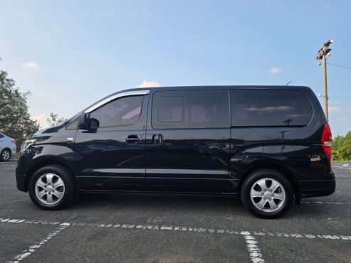 Hyundai Starex 4WD Urban 9-Seater Premium — пробег 157 643 км — фото 4 из 5