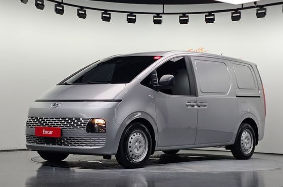 Hyundai Staria Cargo 3-Seater Smart — пробег 232 714 км — фото 1 из 5