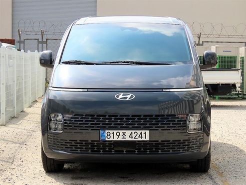 Hyundai Staria L3.5 Cargo 5-Seater Modern — пробег 20 632 км — фото 1 из 5