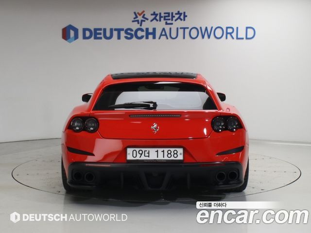 Ferrari GTC4 Lusso из Кореи Encar