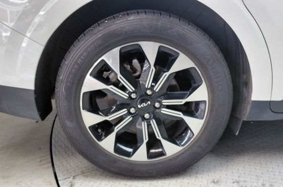 Kia Carnival Diesel 7-Seater Noblesse — пробег 70 700 км — фото 5 из 5