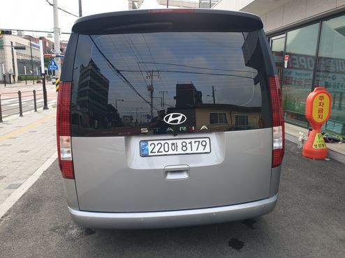 Hyundai Staria HEV 1.6 Tourer 9-Seater Modern — пробег 80 000 км — фото 2 из 5