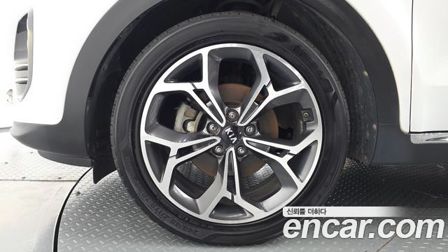 Kia Sportage из Кореи Encar