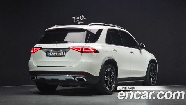 Mercedes-Benz GLE-Class GLE350e 4MATIC — пробег 85 404 км — фото 2 из 5