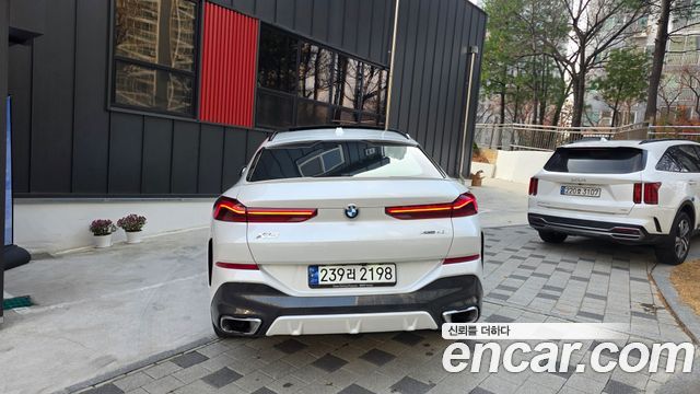BMW X6 xDrive40i M Sport — пробег 51 000 км — фото 4 из 5