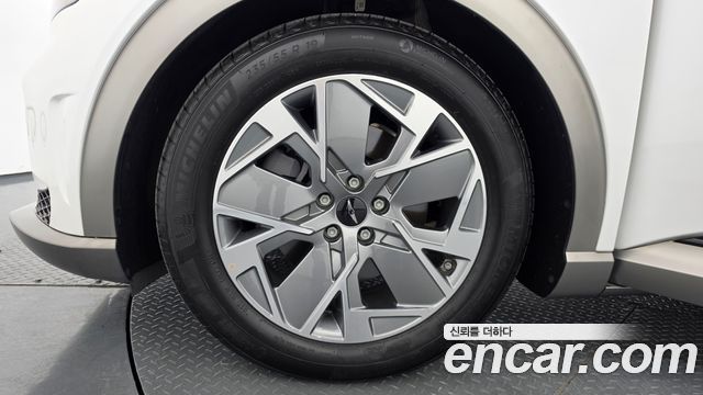 Genesis GV60 из Кореи Encar