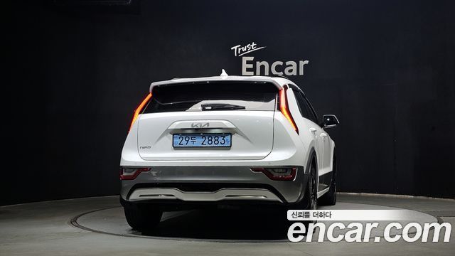 Kia Niro Earth — пробег 151 258 км — фото 4 из 5