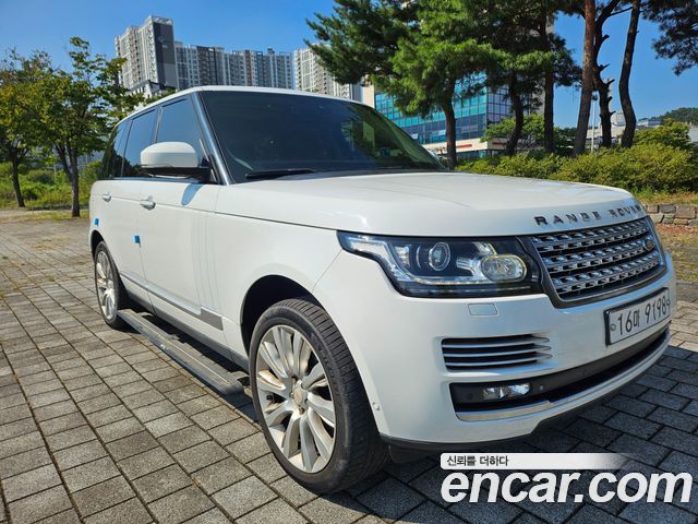Land Rover Range Rover 4.4 SDV8 Vogue SE DIESEL — пробег 156 992 км — фото 3 из 5