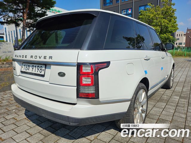 Land Rover Range Rover 4.4 SDV8 Vogue SE DIESEL — пробег 156 992 км — фото 5 из 5
