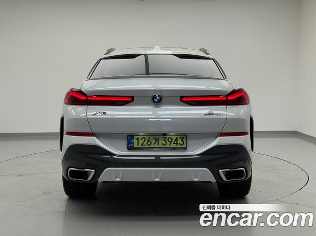 BMW X6 xDrive40i M Sport — пробег 5 630 км — фото 4 из 5