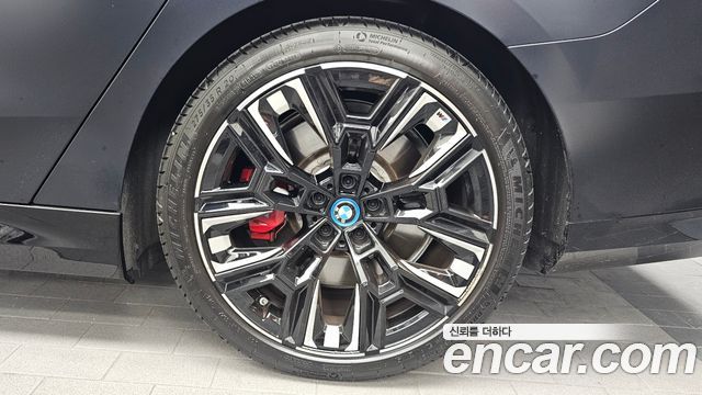 BMW i5 из Кореи Encar