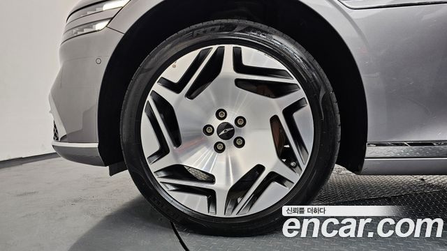 Genesis G90 из Кореи Encar