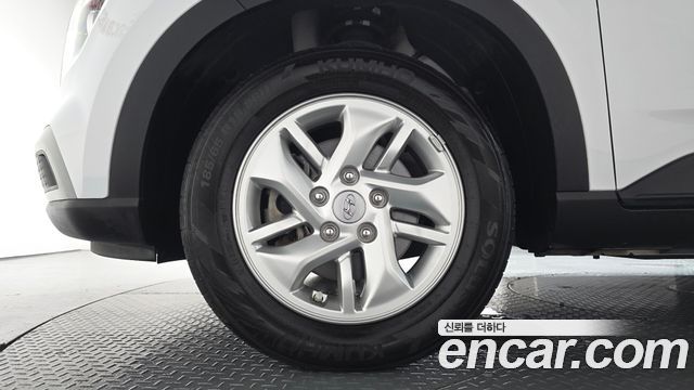 Hyundai Venue из Кореи Encar