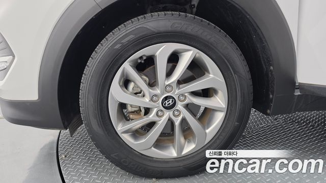 Hyundai Tucson Diesel 2.0 2WD Smart — пробег 61 144 км — фото 5 из 5