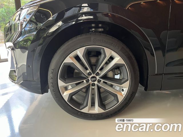 Audi Q8 из Кореи Encar