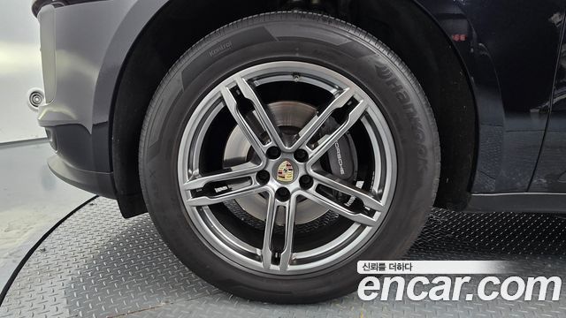 Porsche Macan из Кореи Encar