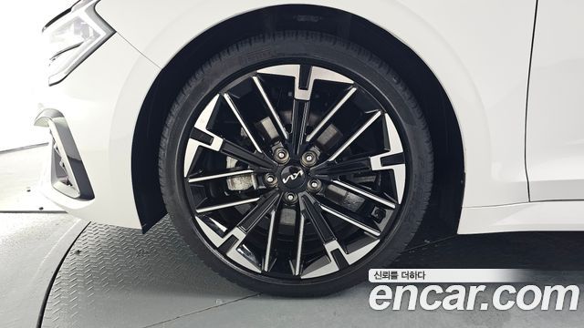 Kia K5 из Кореи Encar