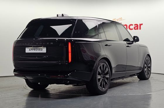 Land Rover Range Rover P530 Autobiography Long Wheel Base — пробег 1 566 км — фото 2 из 5