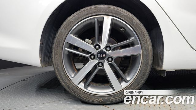 Kia K3 из Кореи Encar