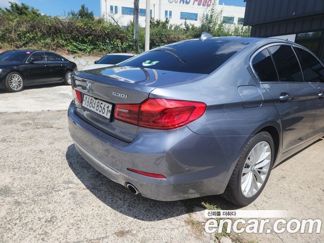 BMW 5-Series 530i Luxury — пробег 95 164 км — фото 2 из 5