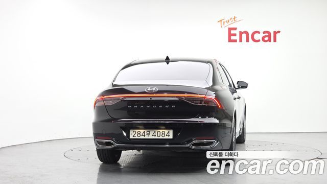 Hyundai Grandeur 3.3 Premium — пробег 49 360 км — фото 4 из 5