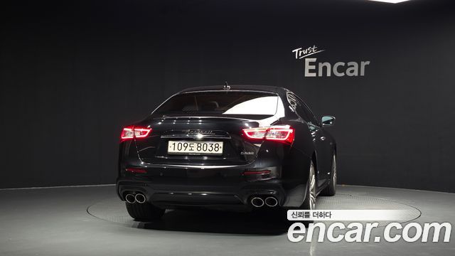 Maserati Ghibli из Кореи Encar