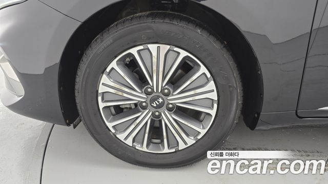 Kia K7 из Кореи Encar