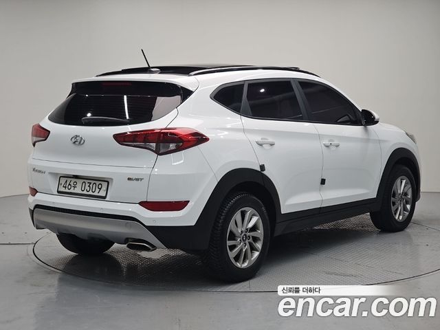 Hyundai Tucson Diesel 1.7 2WD Modern — пробег 171 731 км — фото 4 из 5