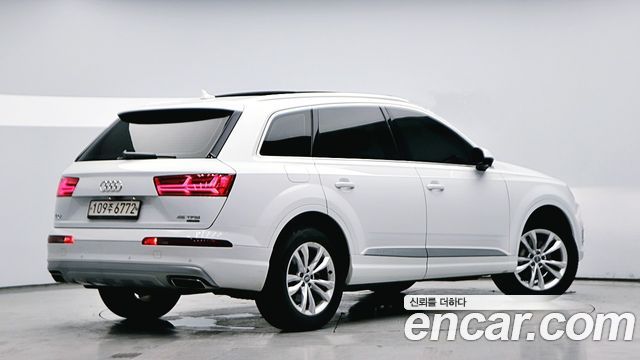 Audi Q7 из Кореи Encar