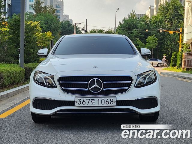 Mercedes-Benz E-Class из Кореи Encar