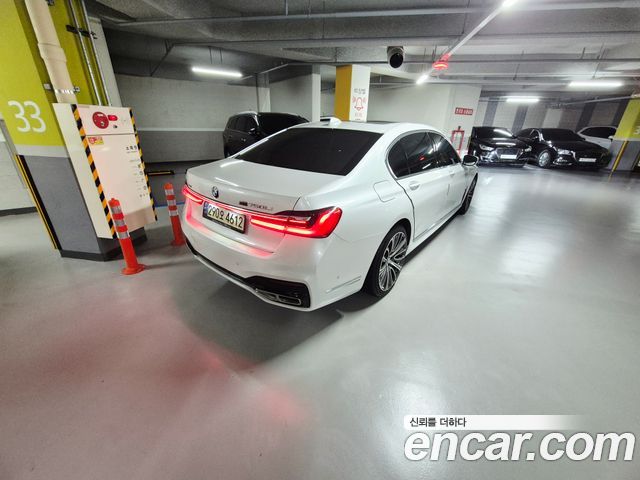 BMW 7-Series 730Ld xDrive M Sport — пробег 150 000 км — фото 4 из 5