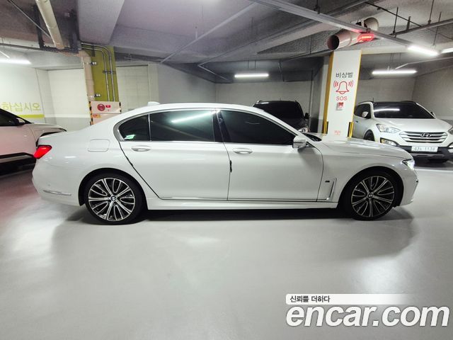 BMW 7-Series 730Ld xDrive M Sport — пробег 150 000 км — фото 5 из 5