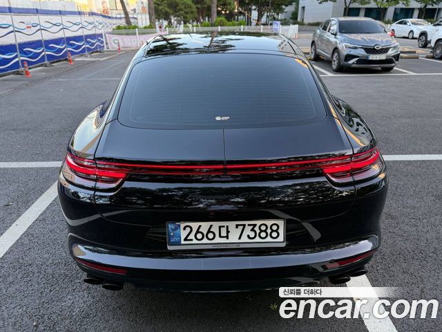 Porsche Panamera 4.0 GTS — пробег 31 900 км — фото 4 из 5