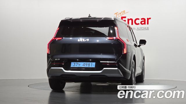 Kia EV9 из Кореи Encar