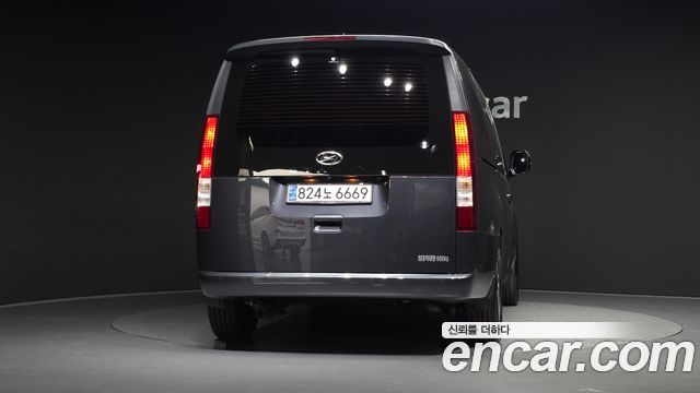 Hyundai Staria из Кореи Encar