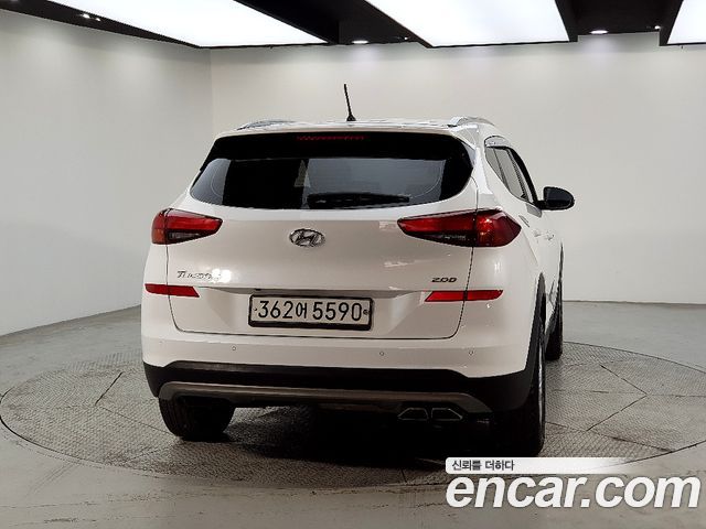 Hyundai Tucson из Кореи Encar