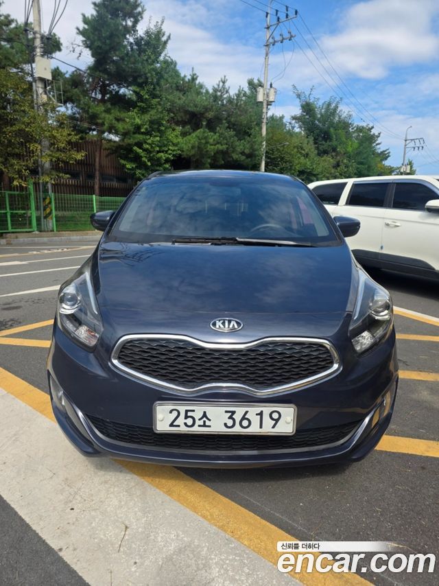 Kia Carens из Кореи Encar
