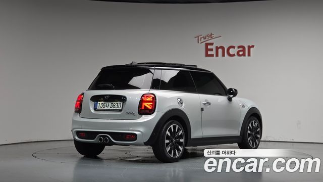 Mini Cooper из Кореи Encar