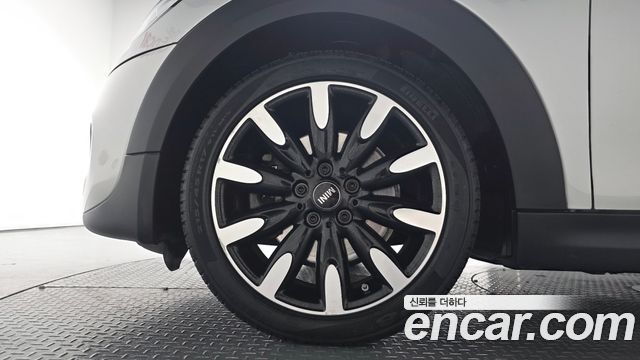 Mini Cooper из Кореи Encar