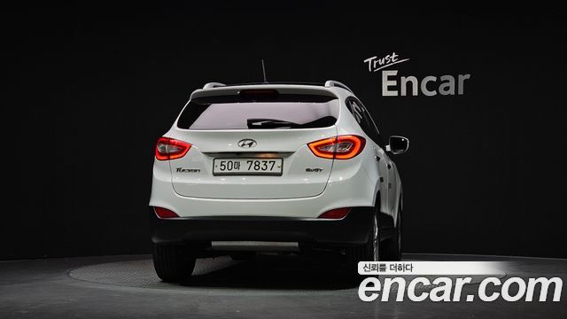 Hyundai Tucson из Кореи Encar